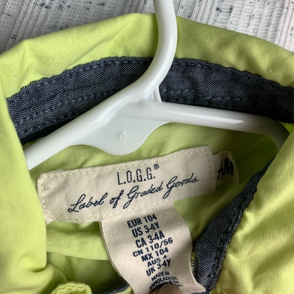 H&m bright green button down shirt - Picture 1 of 2
